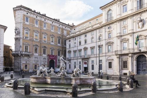 Central Apartment Navona Square