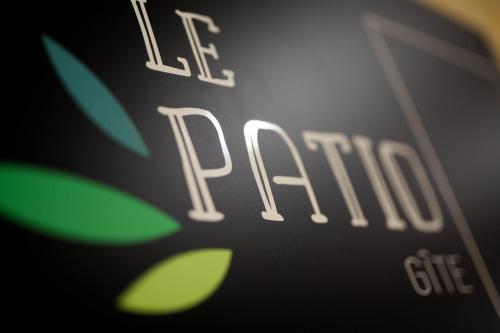 a close up of a cell phone with the text life rent at Le Patio in Yssingeaux