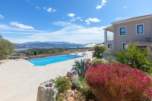 Φωτογραφία από το άλμπουμ του Alivia Lefkas Luxury Villas στην Απόλπαινα