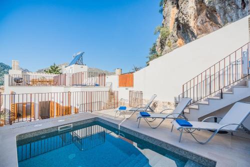 Townhouse Can Coa by SunVillas Mallorca