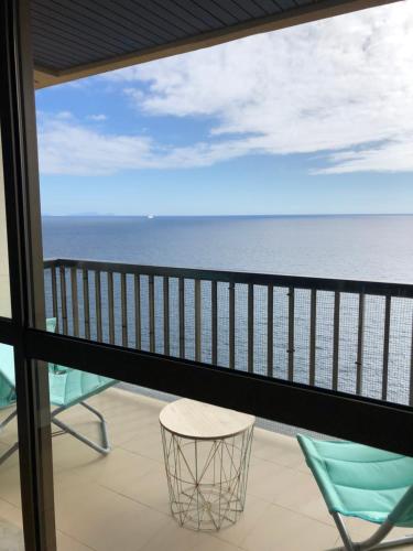 Bahia Top Floor – Foton 4