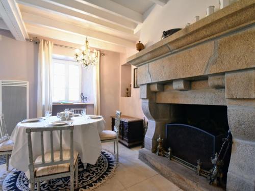 Ruang duduk di Holiday Home near Mont Saint-Michel