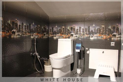 Koupelna v ubytování White House