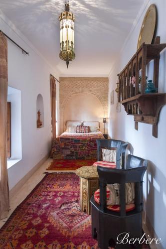 Katil atau katil-katil dalam bilik di Riad El Maktoub