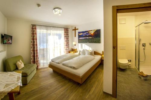 Kúpeľňa v ubytovaní Haus Mariandl