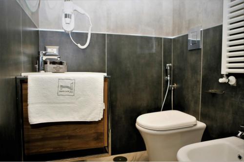 Hermes rooms for tourists photo 83