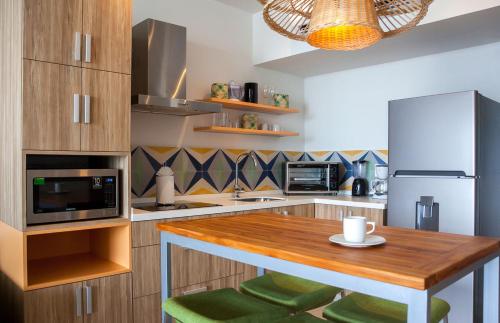 Dapur atau dapur kecil di Opal Suites Apartments