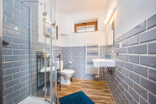 Bilik mandi di Apartmany Calma