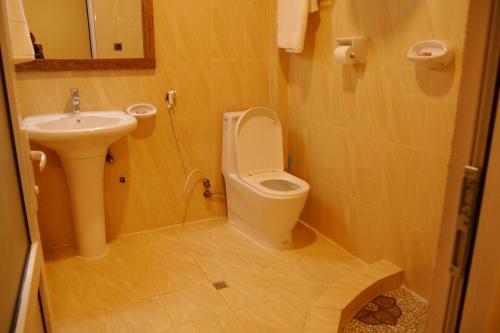 Een badkamer bij Tabor Hotel Lalibela
