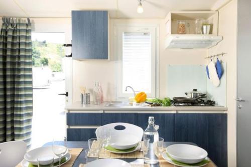 Kuchyň nebo kuchyňský kout v ubytování Villaggio Camping Maratea