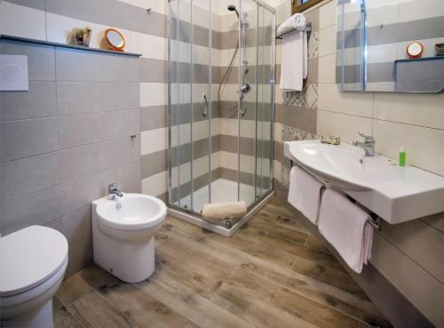 Koupelna v ubytování Residence Appartamenti Caffarena