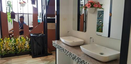 Phòng tắm tại Nest hostel lipe