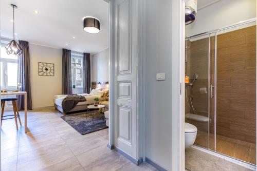Kúpeľňa v ubytovaní Number 1 Deluxe Apartments