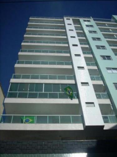 Bangunan di mana terletaknya apartmen