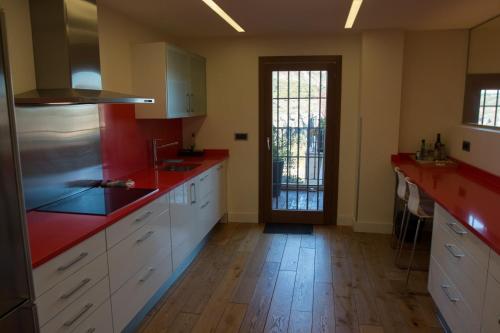 Dapur atau dapur kecil di Alizaque Lodge