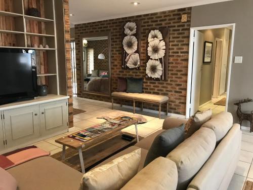 Foto dalla galleria di Villa Bon Chretien a Stellenbosch