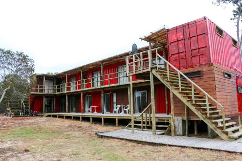 LA PALOMA CONTAINERS SUITES