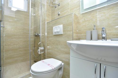 Un baño de Apartments Royal