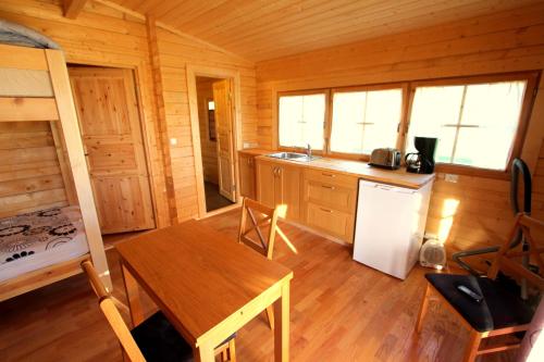Küche/Küchenzeile in der Unterkunft Artun Guesthouse