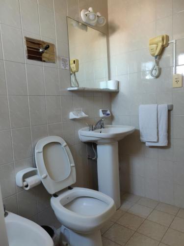 alojamiento Hotel Castilla Villa Gesell