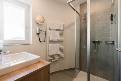 Koupelna v ubytování meiZeit Lodge
