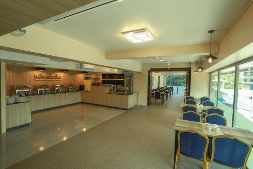 Köök või kööginurk majutusasutuses Hotel Rose Hill