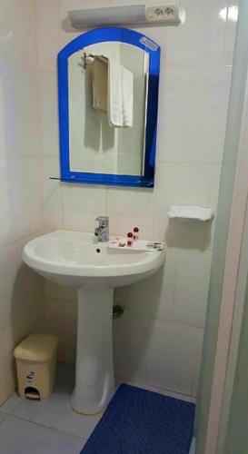 Ένα μπάνιο στο Brahmi Hotel