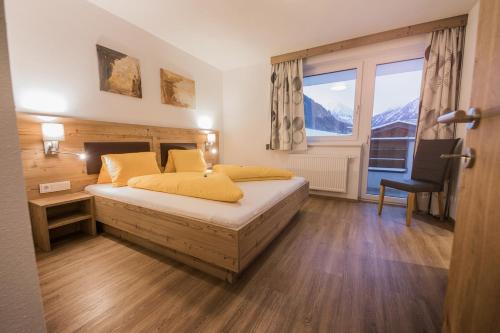 Katil atau katil-katil dalam bilik di Mountain Living