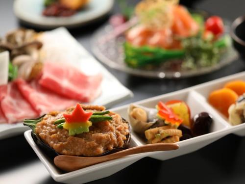 Φαγητό σε αυτό το ryokan ή κάπου εκεί κοντά