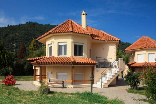 Gallery image of Sungate Beach in Rovies