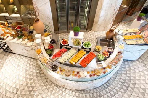 Apartments By Fairmont Baku Flame Towers Azerbaijan Booking Com