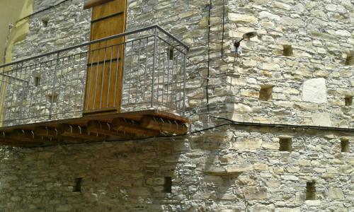 Gallery image of Christiana's stone studios in Pano Lefkara