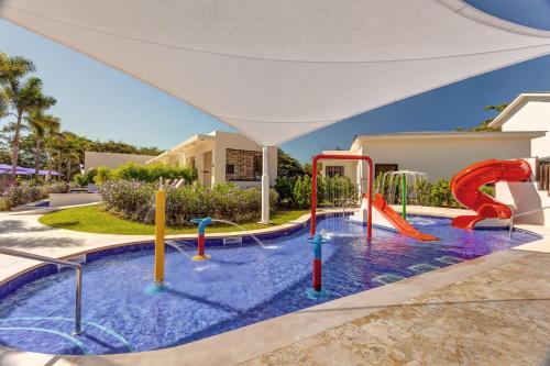 Bassein majutusasutuses Planet Hollywood Costa Rica by Royalton, An Autograph Collection All-Inclusive Resort või selle lähedal