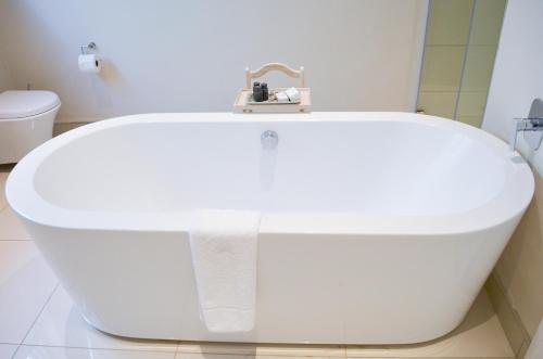 The Beach Hotelにあるバスルーム
