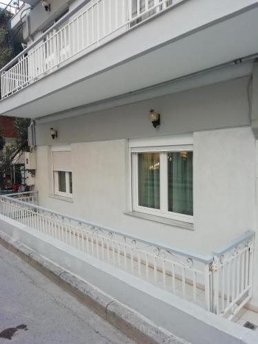 Aigaiou House