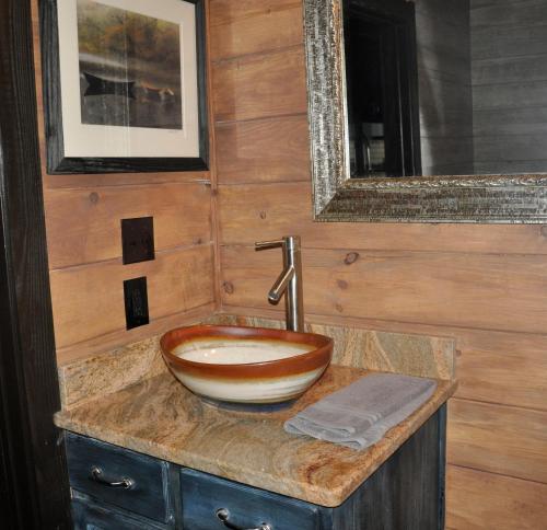 Fotografie z fotogalerie ubytování The Guest House v destinaci Folsom