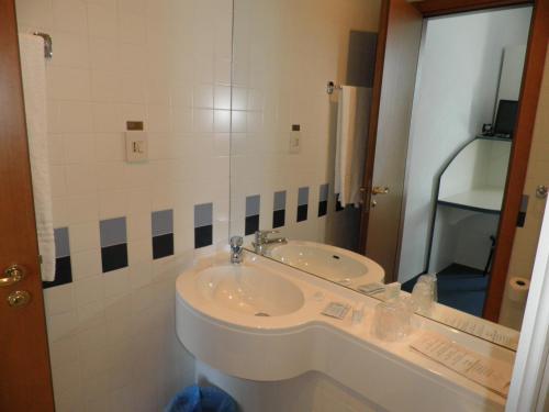 Koupelna v ubytování Hotel Torre Imperiale