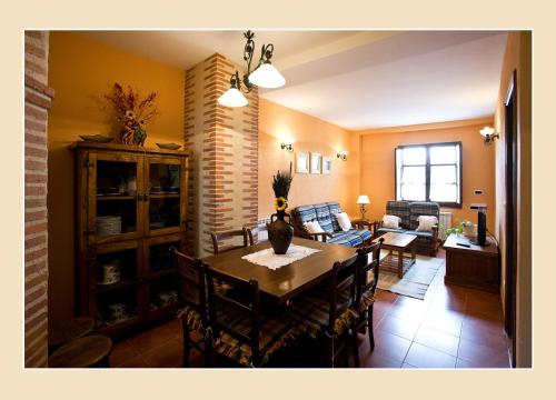 卡里昂德洛斯康德斯的住宿－卡薩蒂亞保拉公寓，相簿中的一張相片