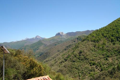 auliculiculiculiculiculiculiculiculiculiculiculiculiculiculic at Casa Fidela in Lomeña