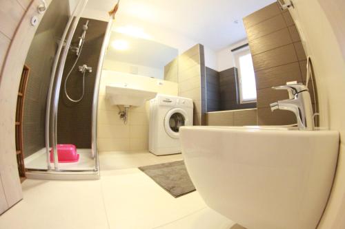 Apartment Valdisole tesisinde bir banyo