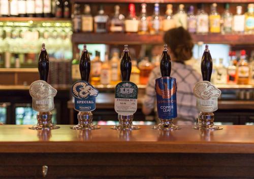 Coach & Horses Hotel photo 48