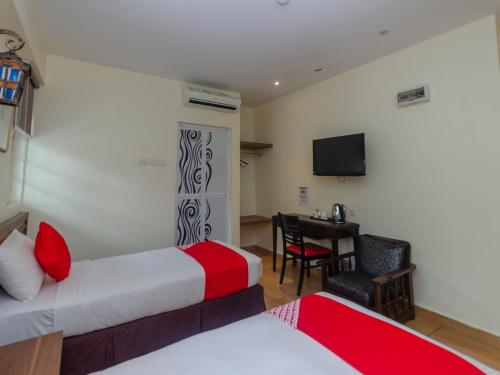 Gallery image of Super OYO 596 The Vintage Hotel in Nusajaya