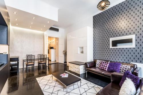 BpR B&W Elegant Home 1051 Budapest, 11 Hercegprímás utca kép - 3
