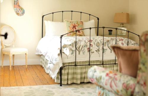 Ліжко або ліжка в номері The Country Inn