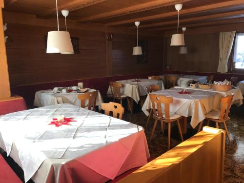 Restaurace v ubytování Garni La Vara