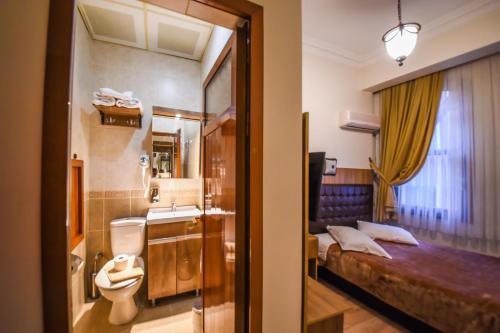 Koupelna v ubytování Kosk Hotel Kadikoy