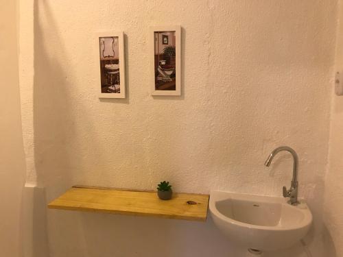 ห้องน้ำของ Pousada Mel
