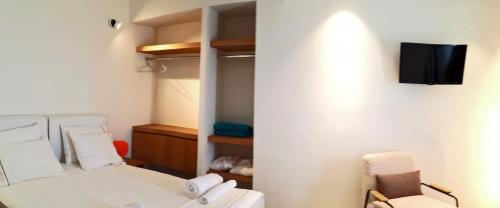 Gallery image of Paralos Lodging in Skhoinoussa