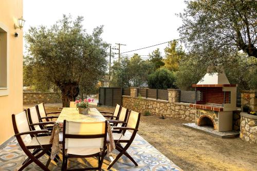 Gambar di galeri bagi Lindos Luxury Retro Villas di Lindos