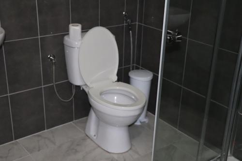 Apartamento Preguiçaにあるバスルーム